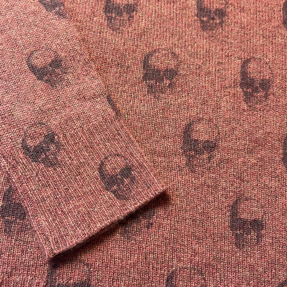 Skull Cashmere •XS• Rustic Maroon Skull Motif Oversized Boxy Sweater - Picture 4 of 7